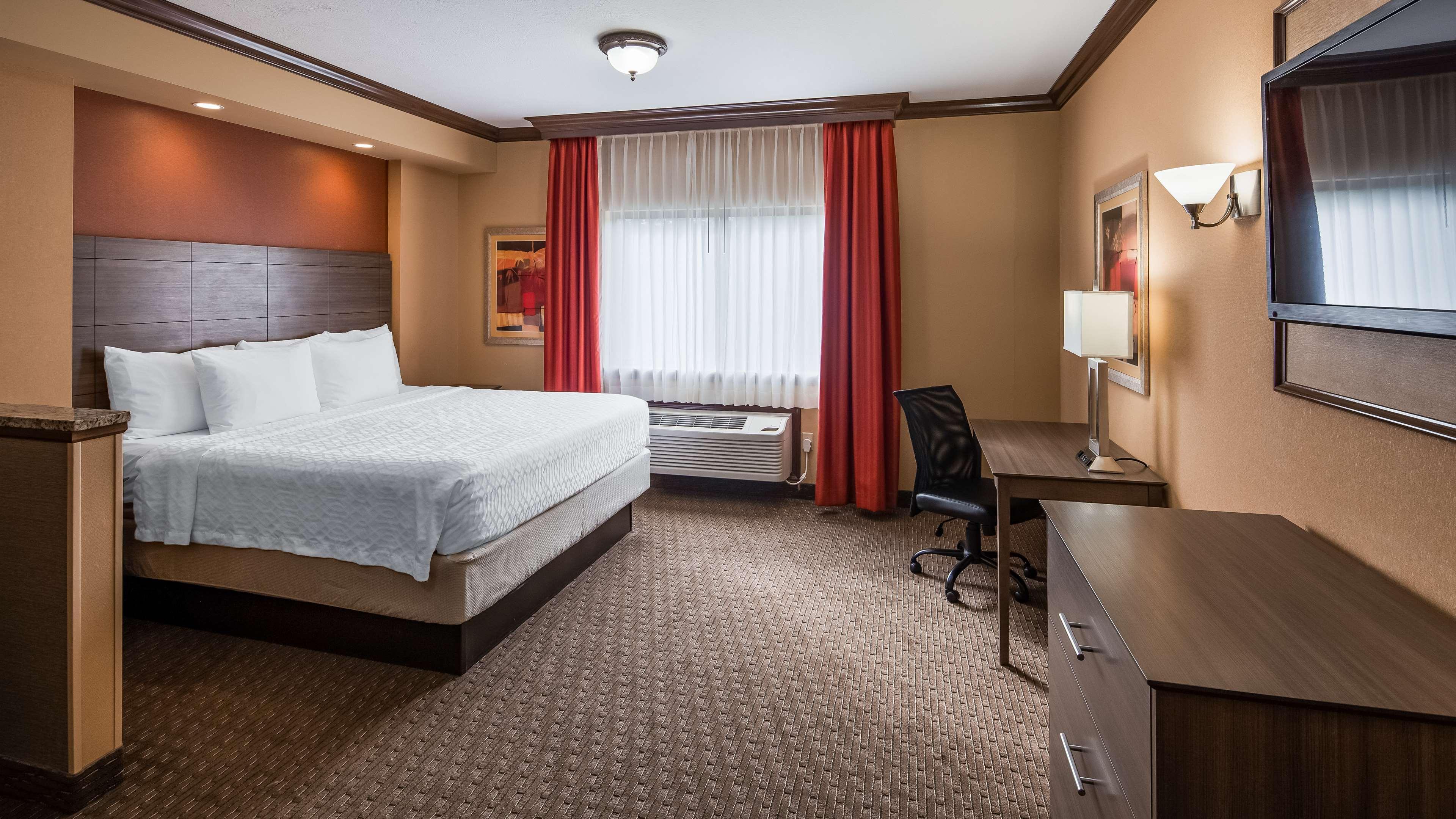 Best Western Plus North Canton Inn & Suites Exteriér fotografie