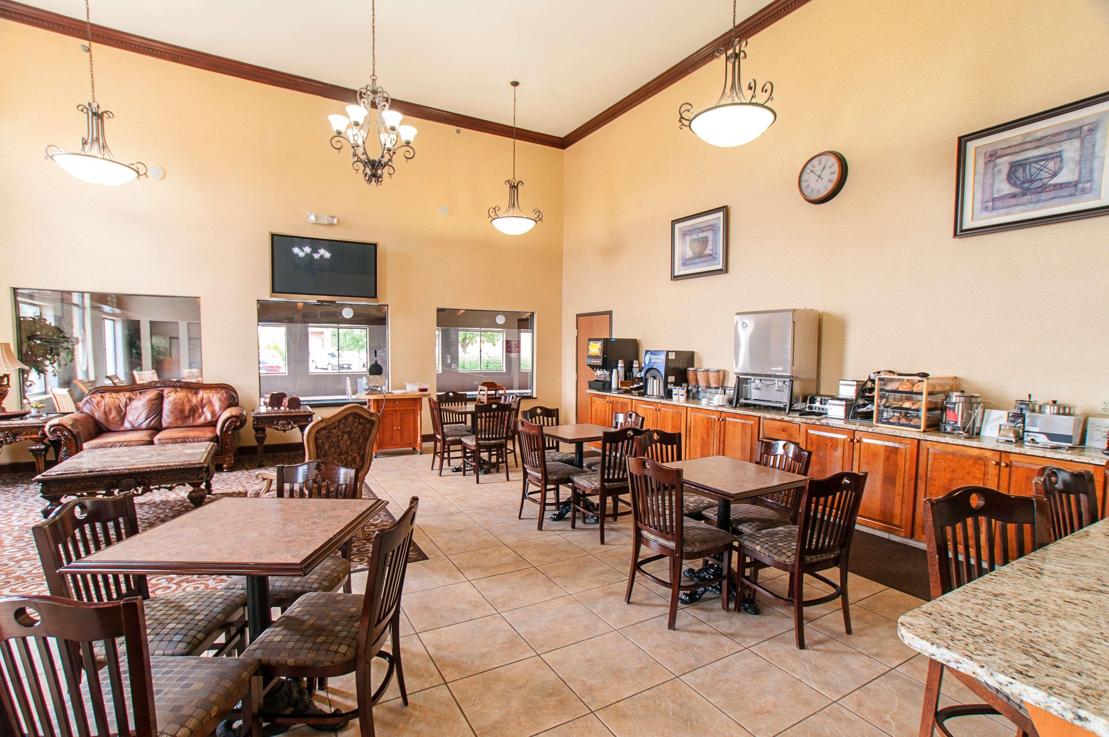 Best Western Plus North Canton Inn & Suites Exteriér fotografie