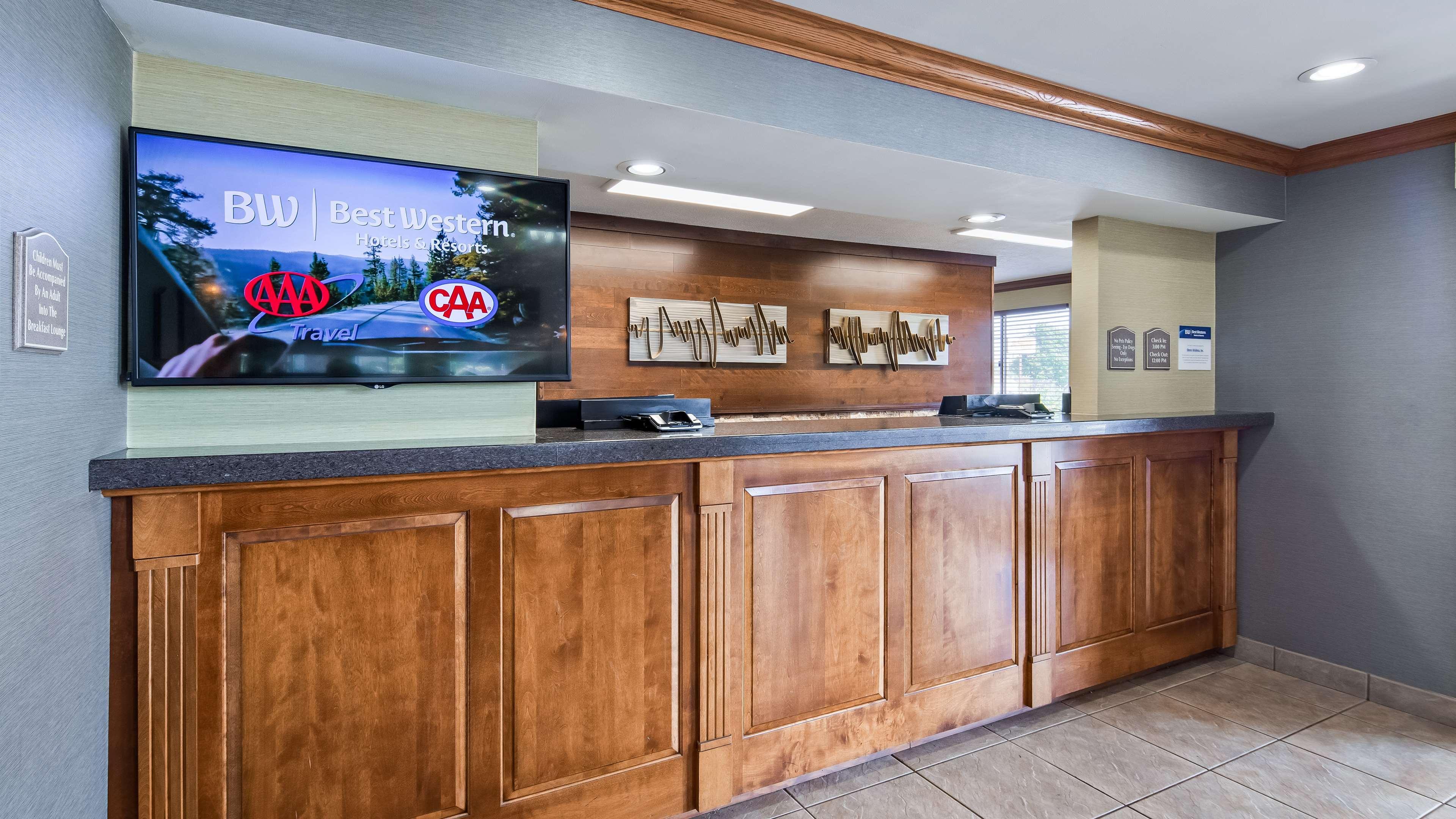 Best Western Plus North Canton Inn & Suites Exteriér fotografie