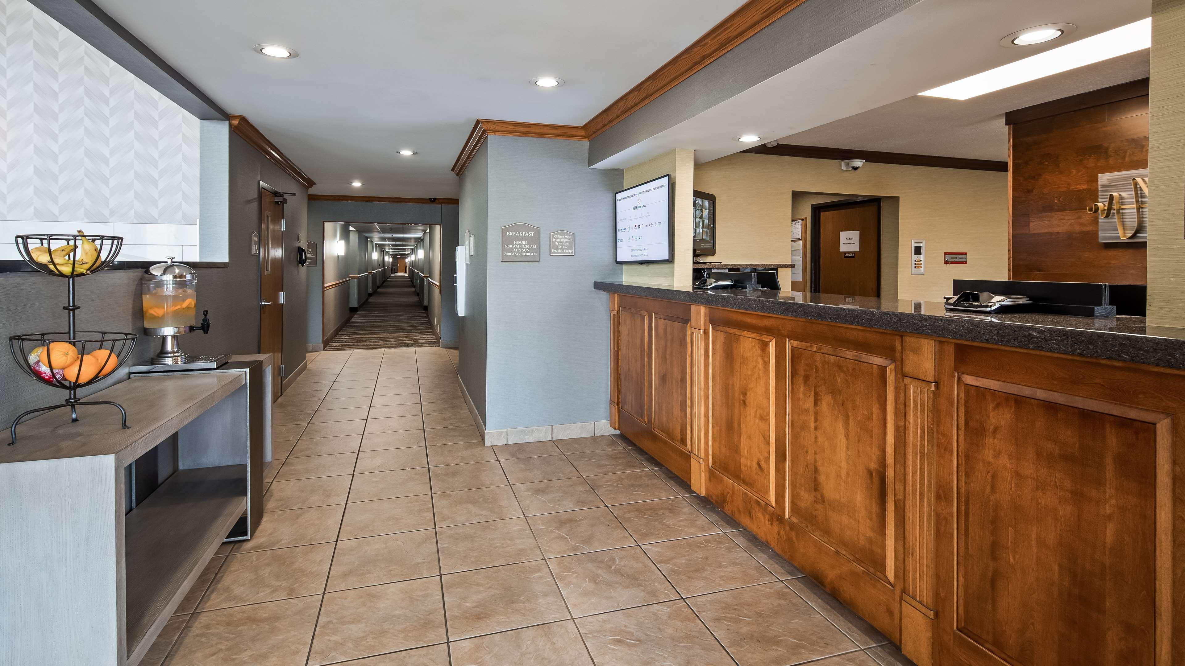 Best Western Plus North Canton Inn & Suites Exteriér fotografie